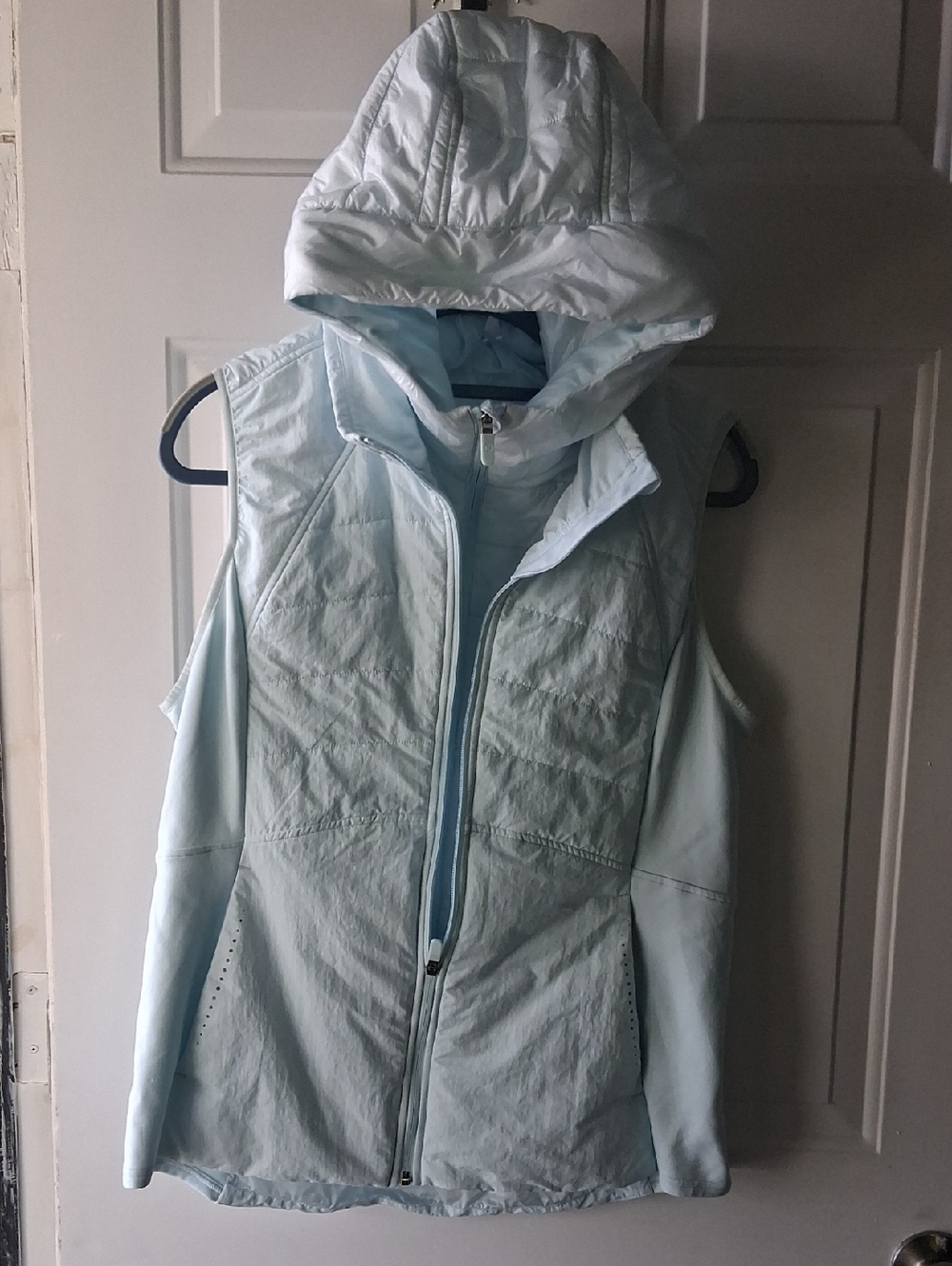 lululemon athletica Light Blue Hooded Sleeveless Vest